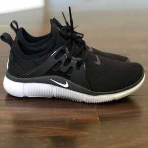 Nike Running/Athletic Sneakers